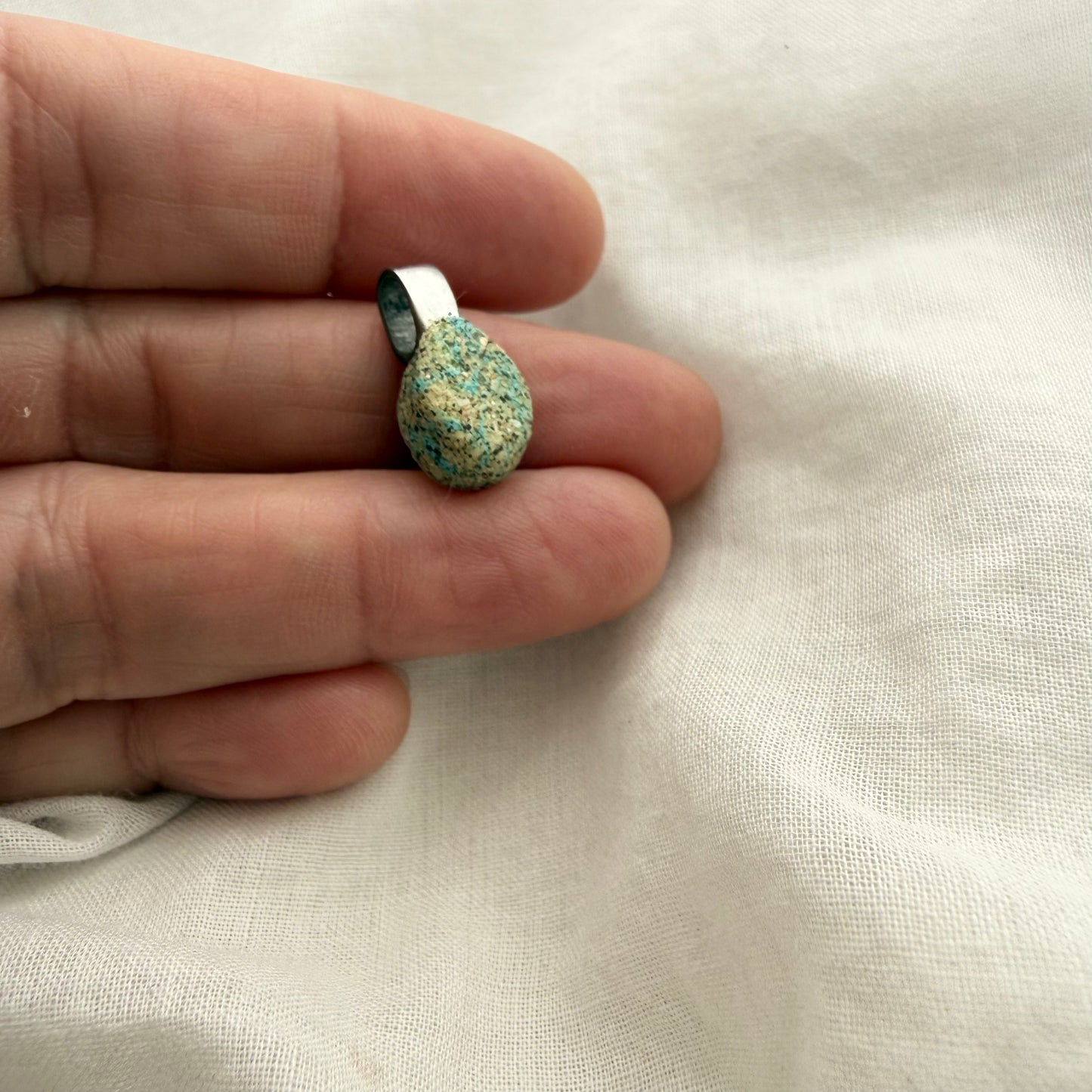 Tiny Paua Shell Pendant (10mm)