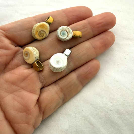 Single Shell Pendants: Kina, Cat's Eye, Kota