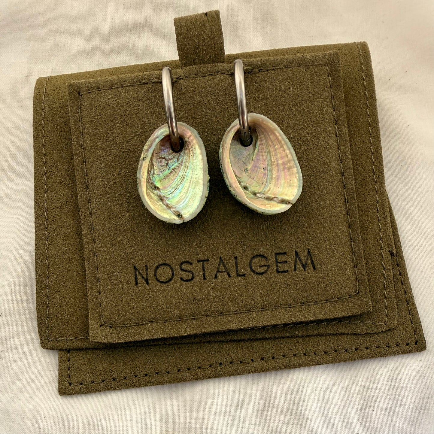 Beachsand Pāua Hoop Earrings (25mm)