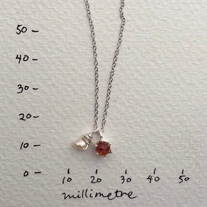 Pohutukawa Floragem Tiny Pendant & Baby Pearl Necklace