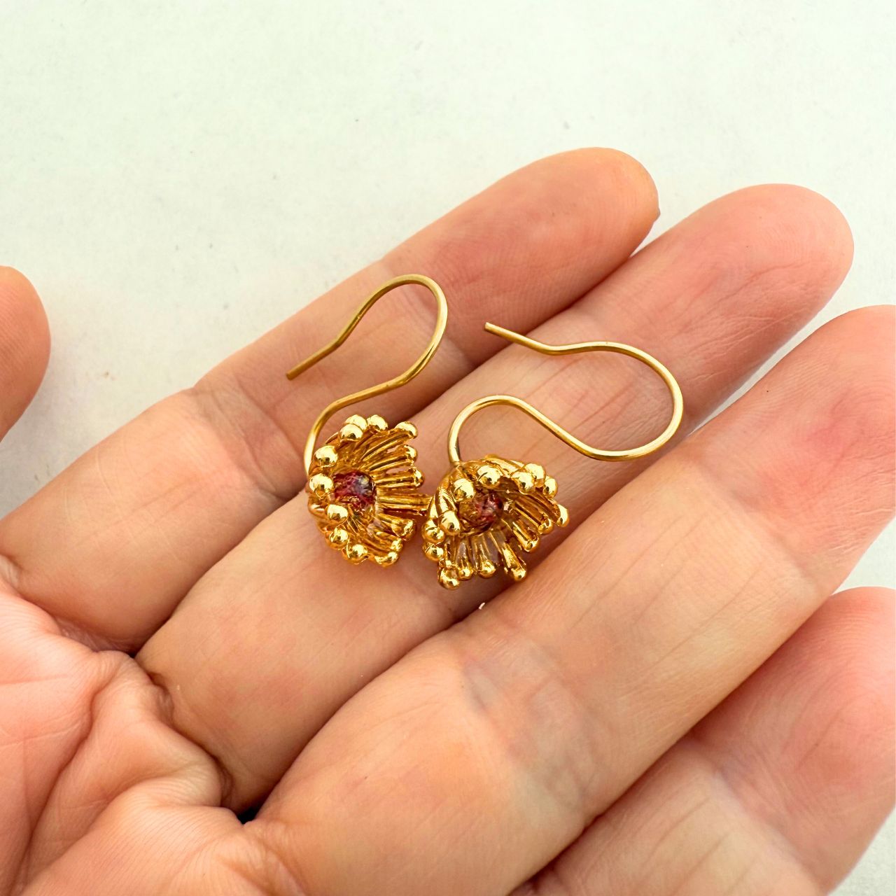 Pohutukawa Floragem Stamen Hook Earrings