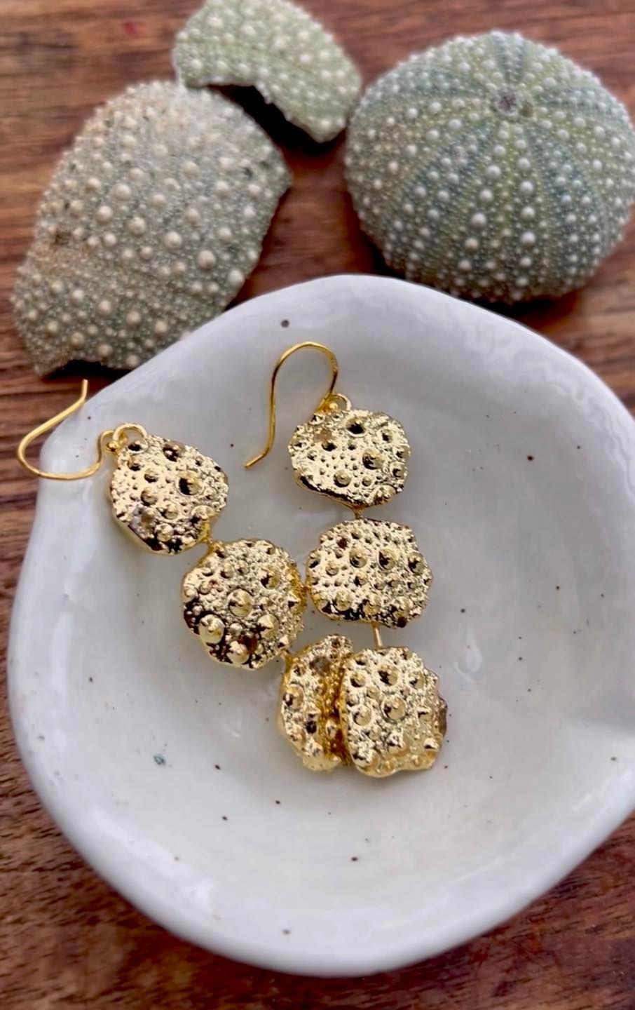 These Kina Shell Trio Earrings are back!