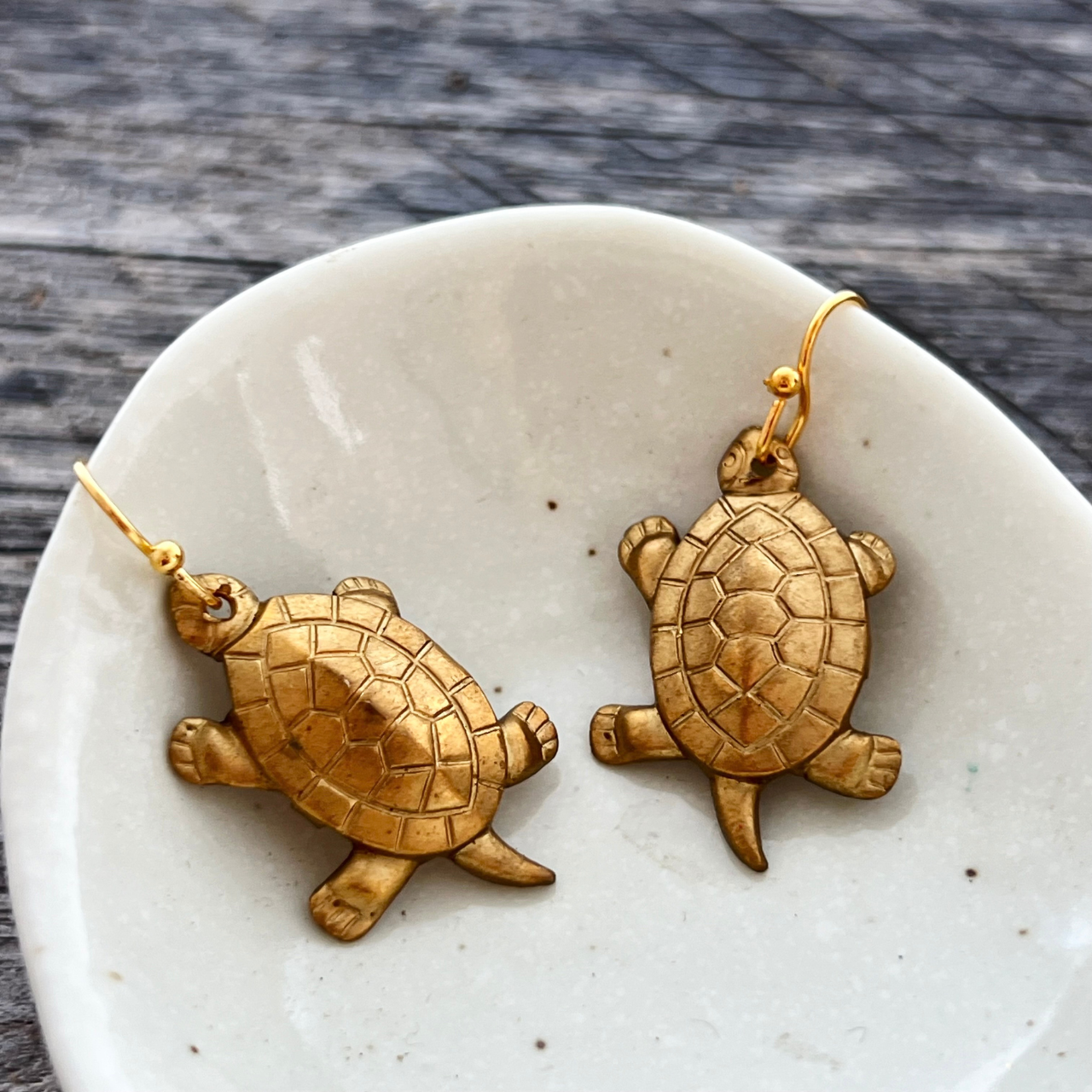 BCFM Early Bird Day 5 (22 Nov): (VI03) Vintage Turtle Slow But Sure Charm Earrings