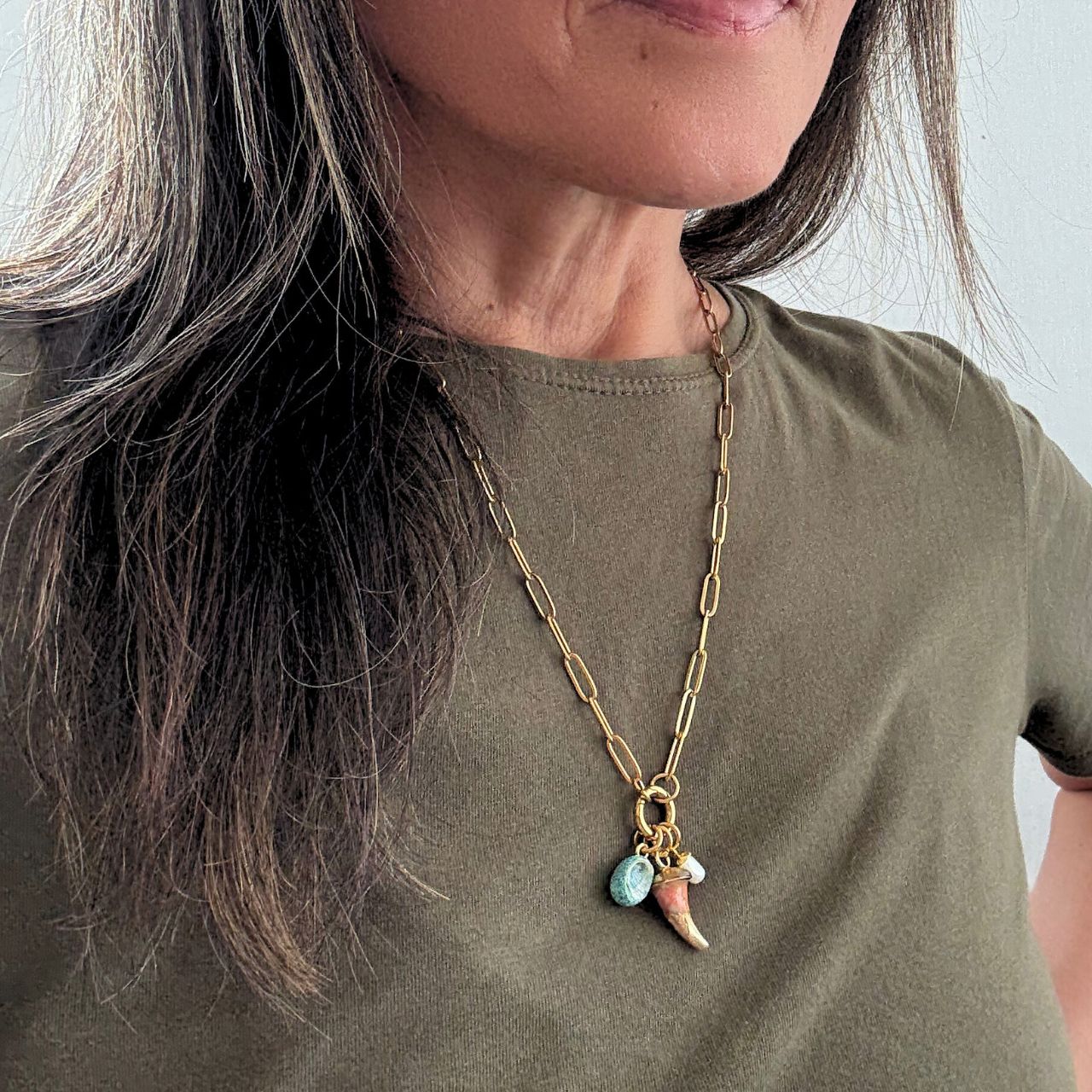 Pāua Pincer Pearl Trio Charm Holder Necklace (Gold)