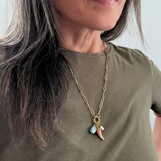 Pāua Pincer Pearl Trio Charm Holder Necklace (Gold)