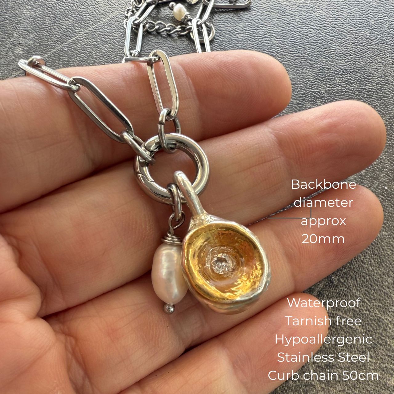Fish Backbone & Pearl Connection Necklace (Silver)