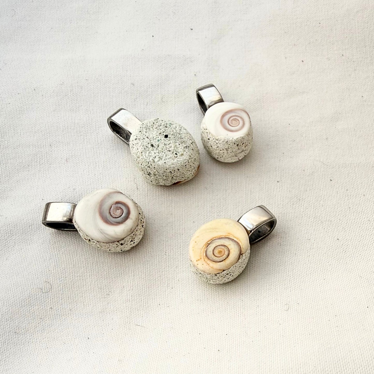 Cat's Eye Single Pendant (Small)