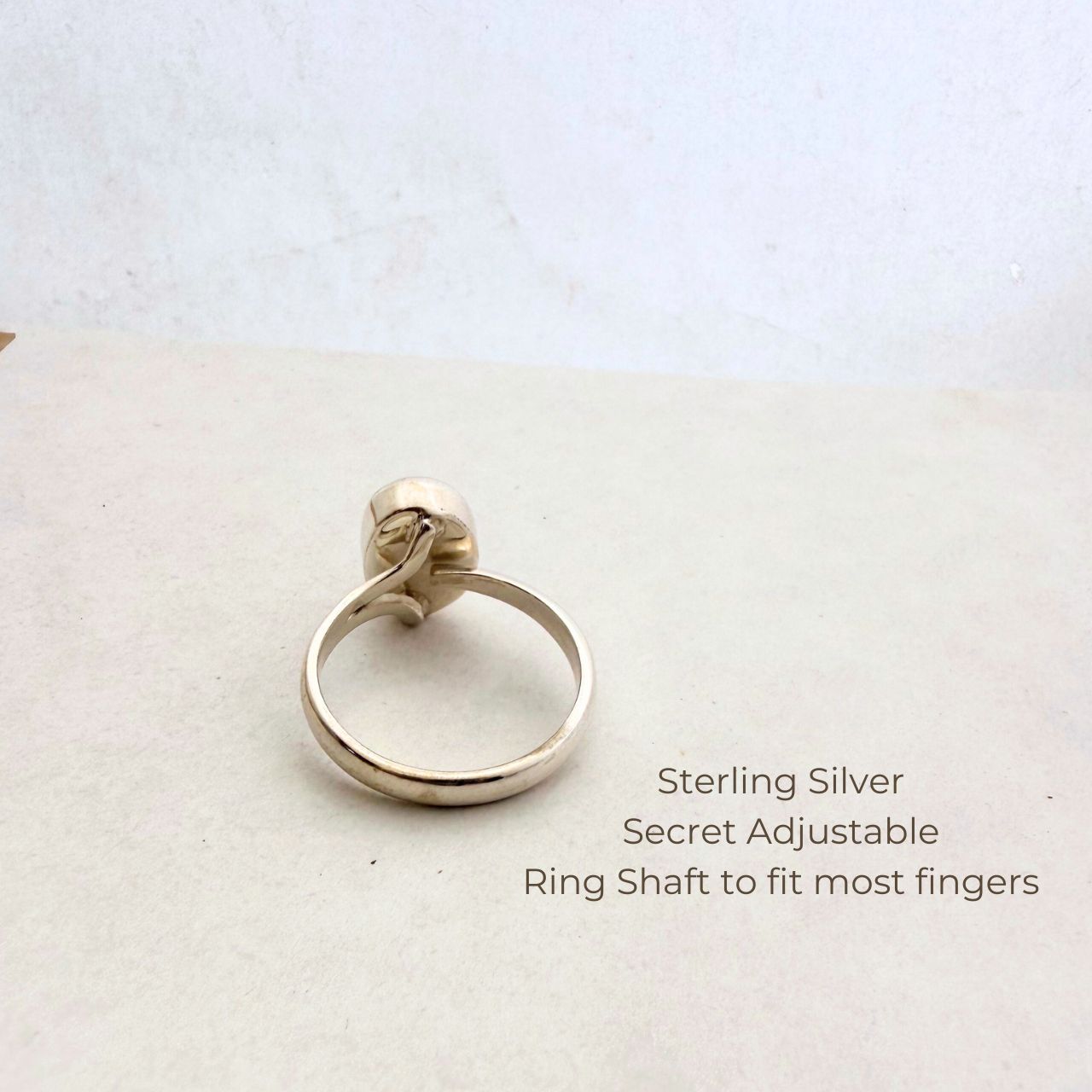 Paua Shell Story Sterling Silver Ring (12mm)