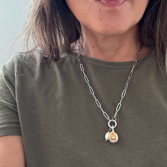 Fish Backbone & Pearl Connection Necklace (Silver)