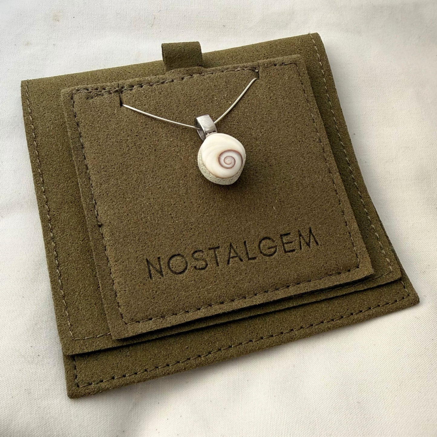 Cat's Eye Single Pendant (Small)