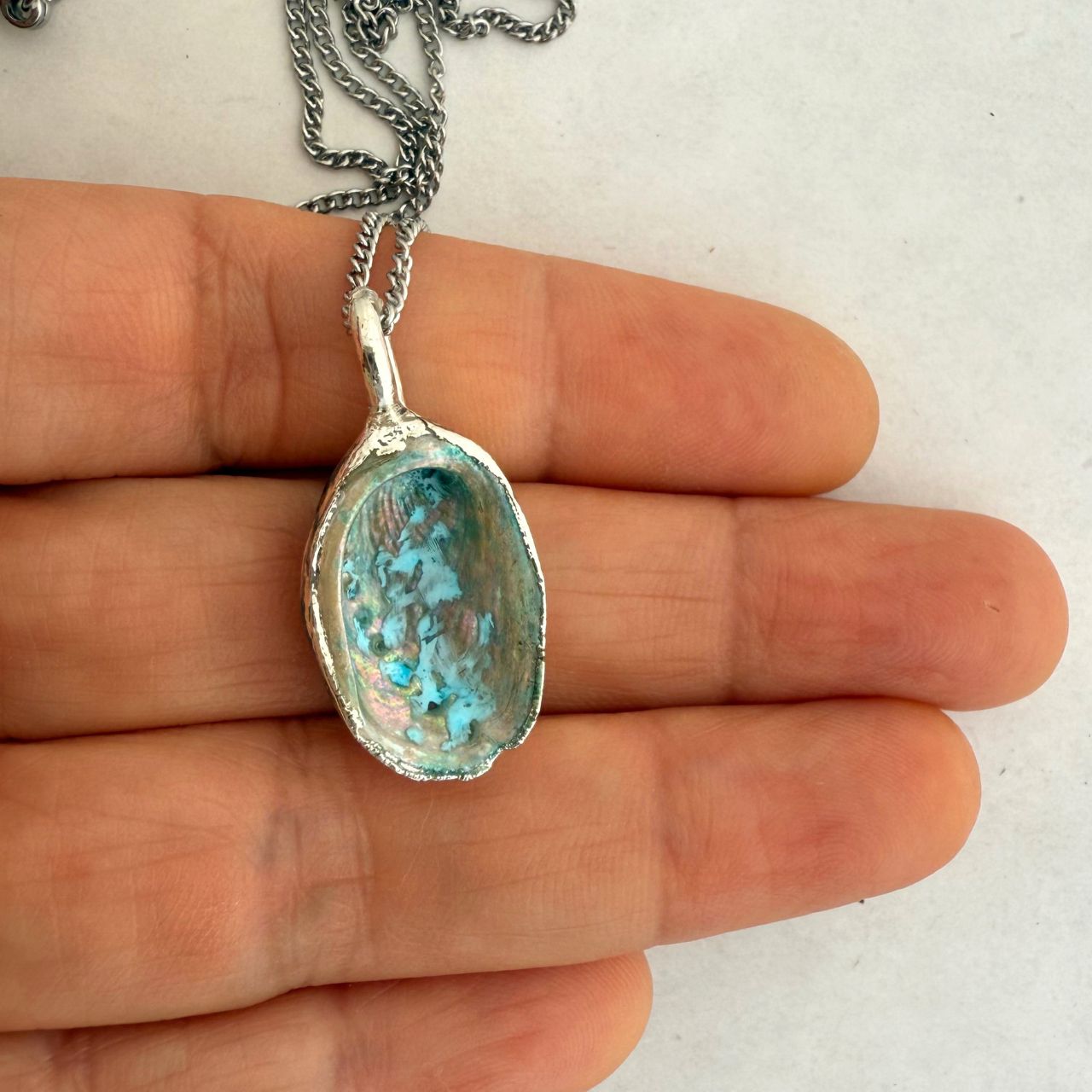 Single Paua Shell Necklace (Silverplated) - Samples & Seconds