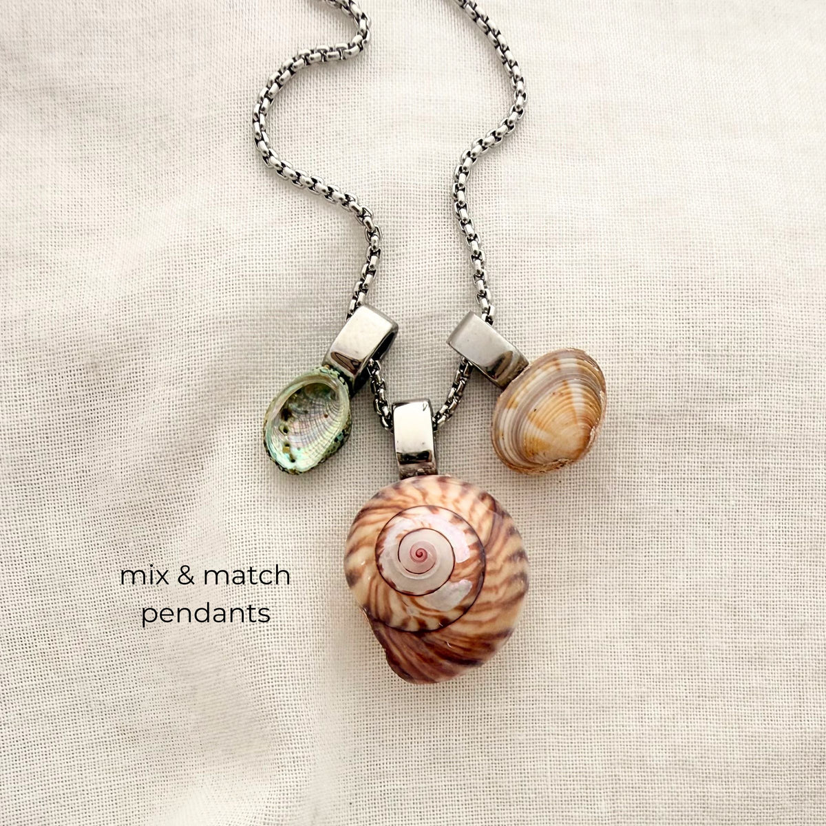 Kota Wheel Shell Single Pendant