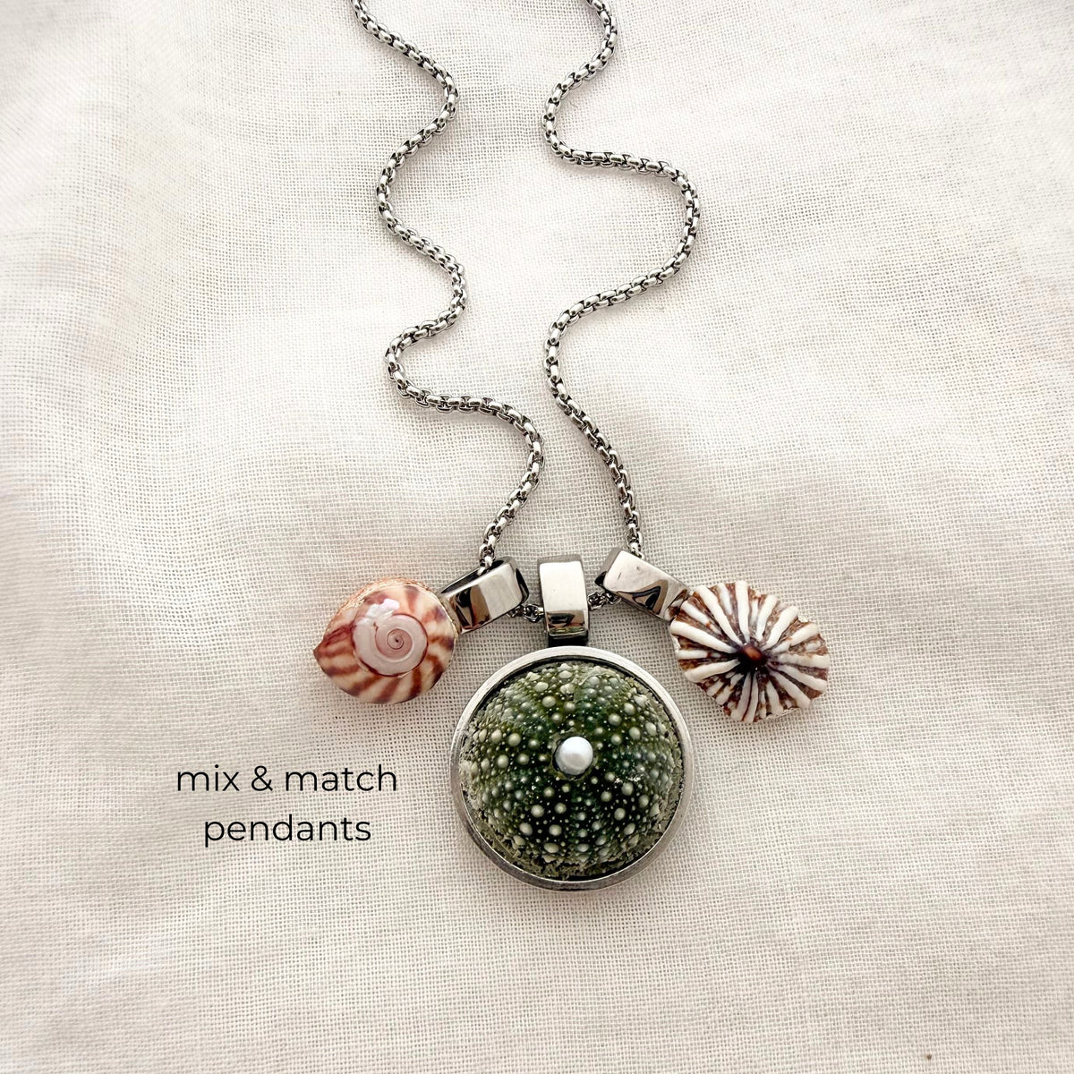 Kota Wheel Shell Single Pendant