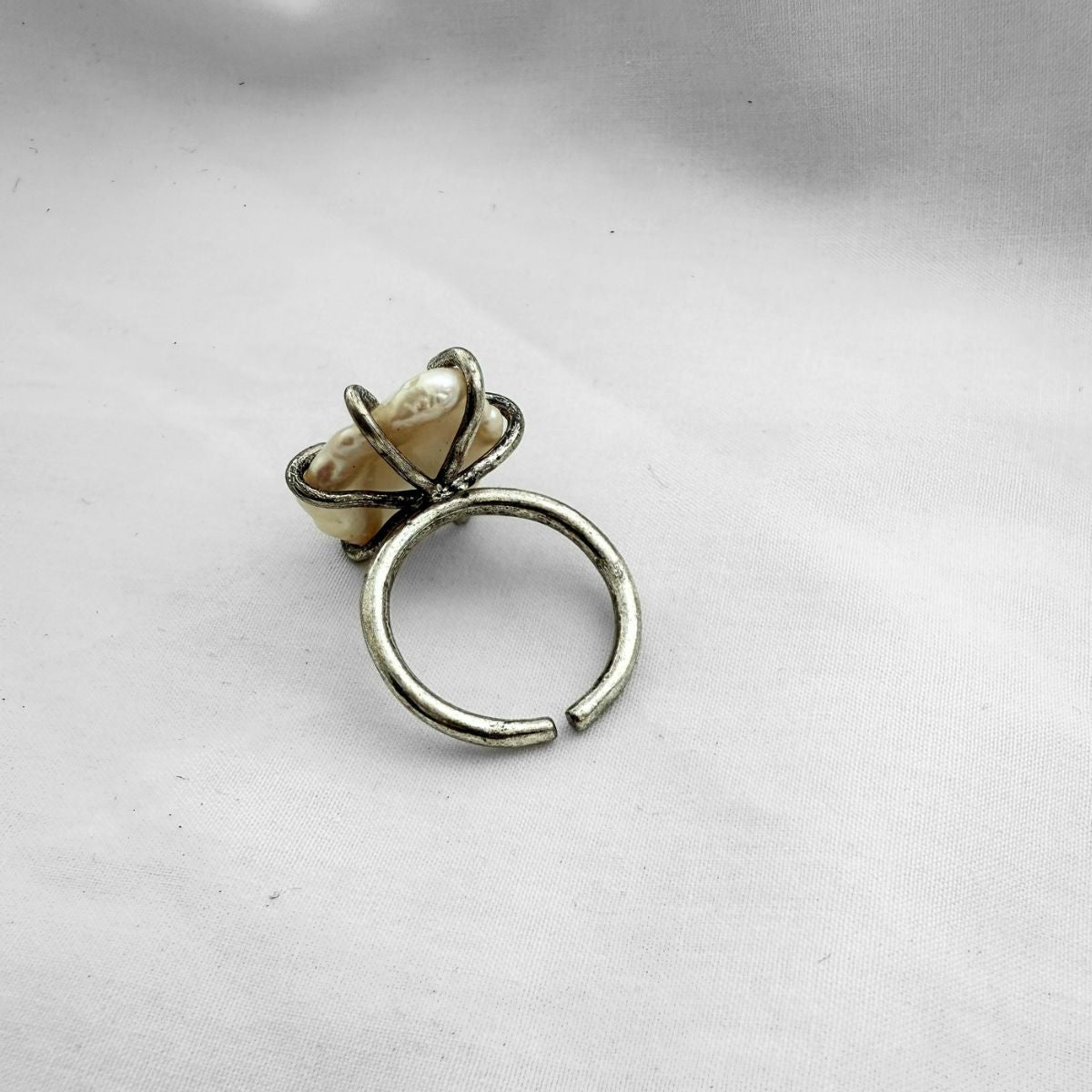 Baroque Pearl Claw Ring
