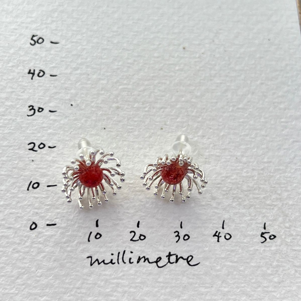 Pohutukawa Floragem Stamen Stud Earrings