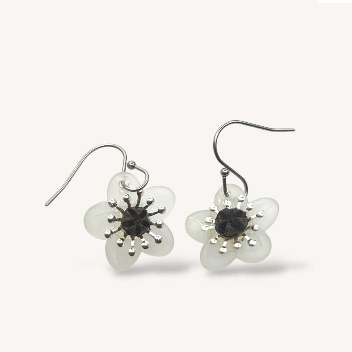 Manuka Pod Cloudy Acrylic Floral Earrings