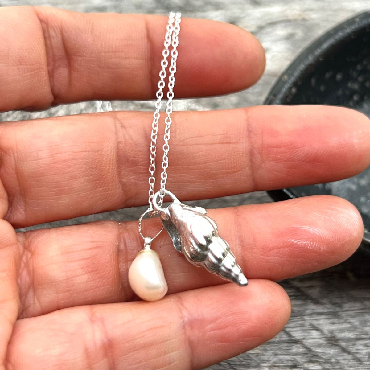 SS20 - Silver Dipped Sea Snail Whelk Shell & Pearl Necklace