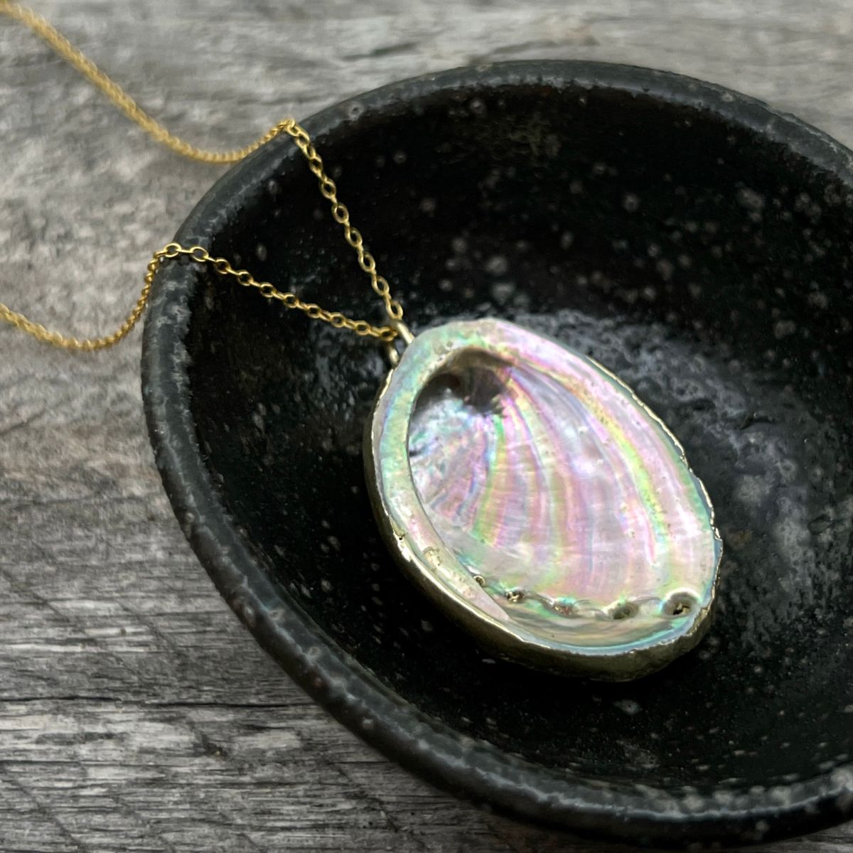 SS29 - Paua Shell Large Gold Pendant Only