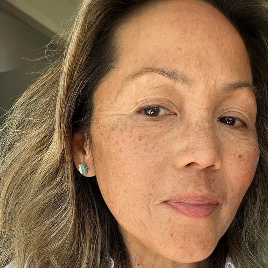 Paua Shell Stud Earrings (Beachsand)